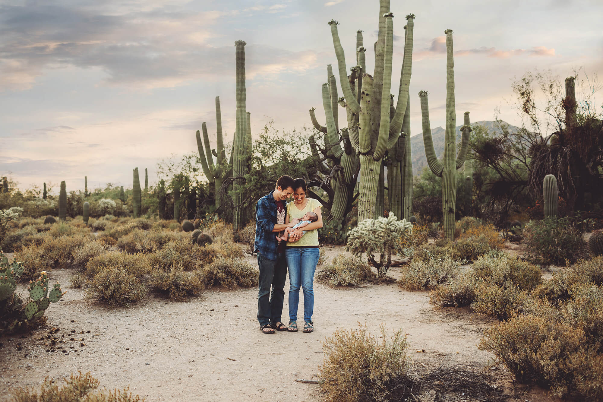 The Sgoutas family at Sabino Canyon during their spring family photo session with Belle Vie Photography at Sabino Canyon.