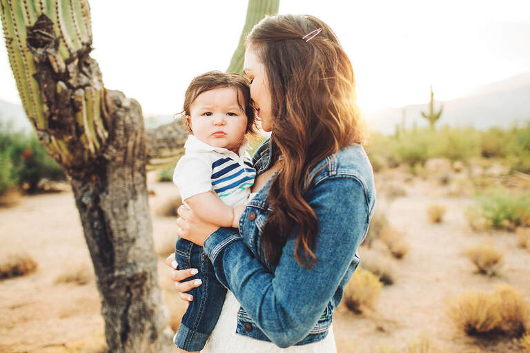 Alicia and her son during their sunrise family session