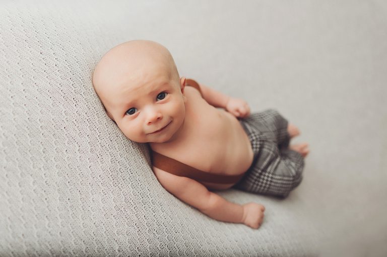 Baby Tyler awake at six weeks old during his newborn session