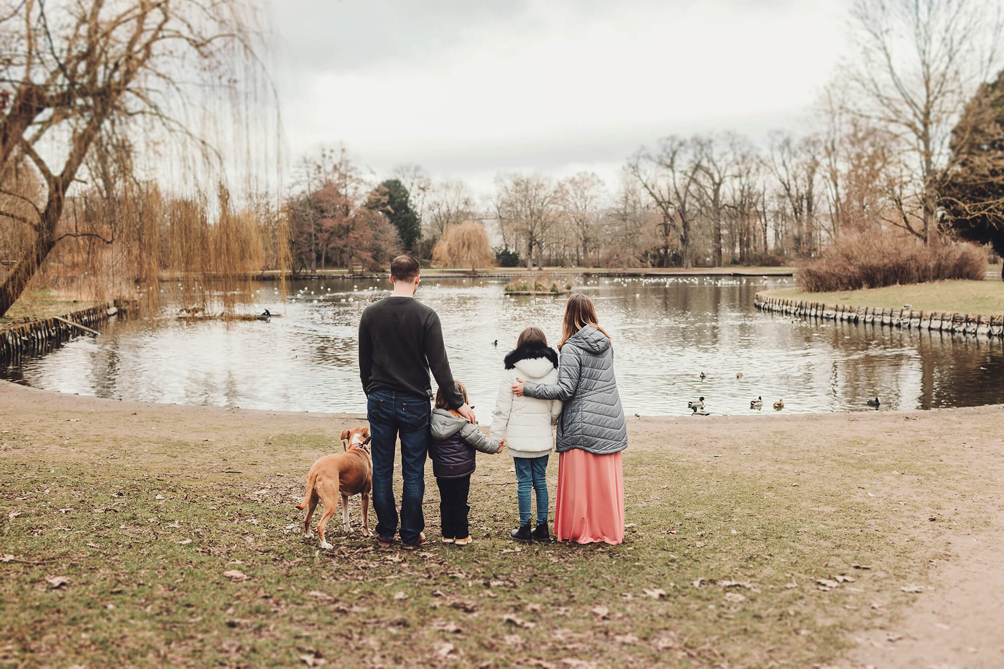 The Castelli family looking out over the lake at Biebrich park in Wiesbaden
