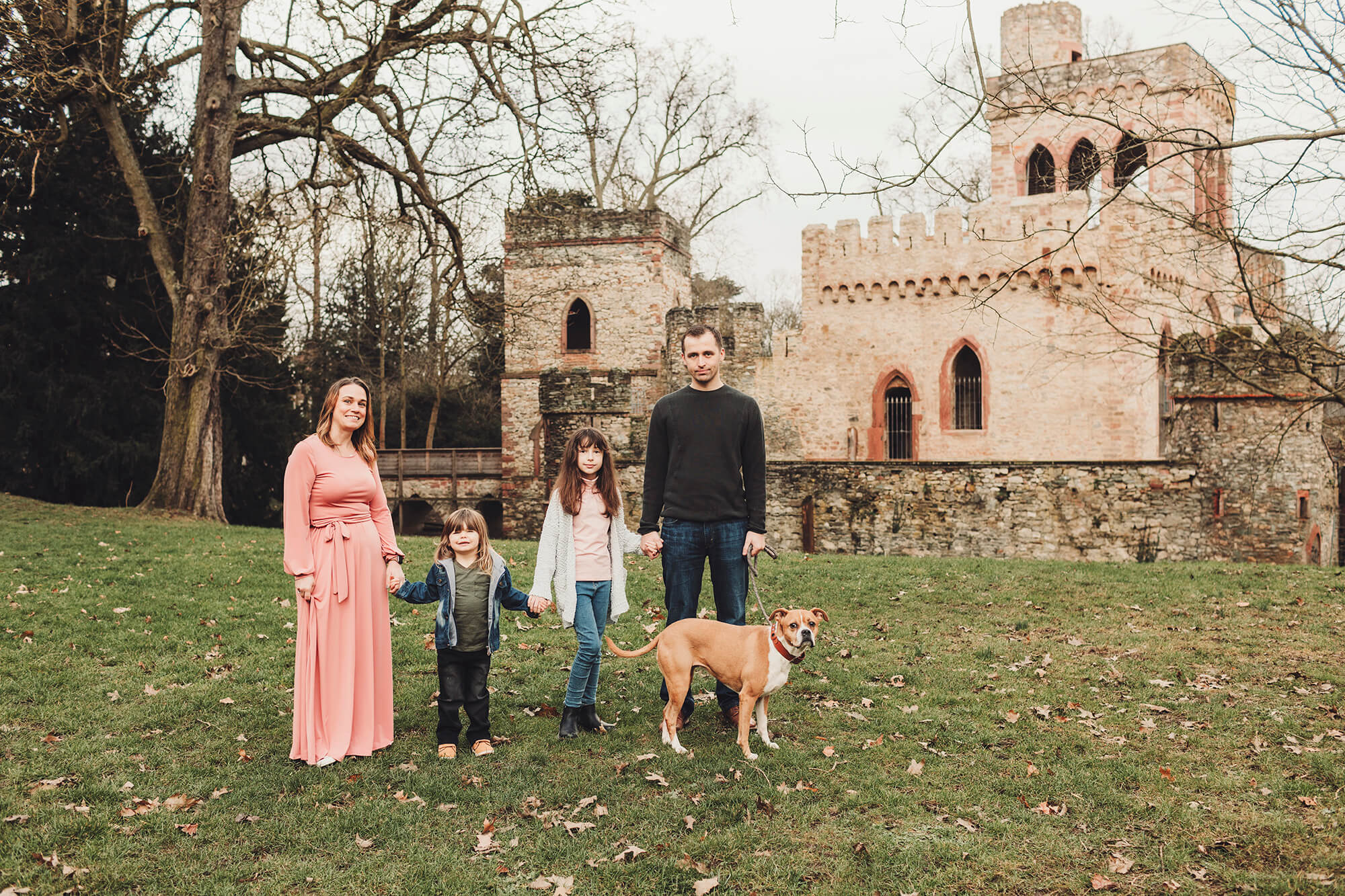 A winter family session at Biebrich